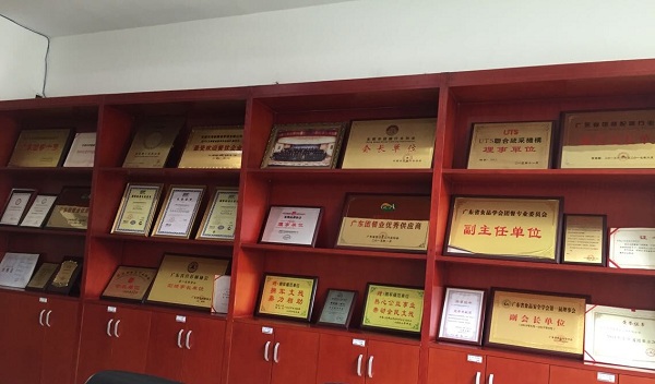 华体会官方_破产在即?曝辽足累计欠税高达3.7亿 位列沈阳第一